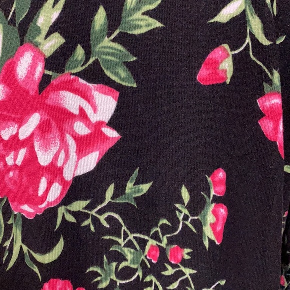 Vintage Michelle Nicole Black sequence Rose sweater - Size Medium - Picture 8 of 10